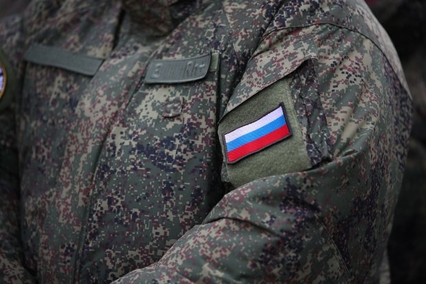Командир войсковой части отметил заслуги уроженца Волгограда в зоне СВО